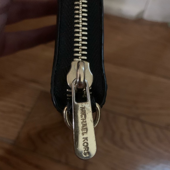 MICHAEL Michael Korda wallet - Picture 3 of 8